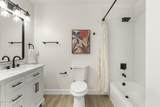 1591 Montrose Avenue - Photo 25