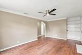 554 Roberts Street - Photo 6