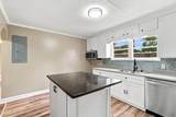 554 Roberts Street - Photo 7