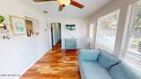 2540 Moody Avenue - Photo 11