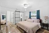 1037 Fairwood Lane - Photo 16