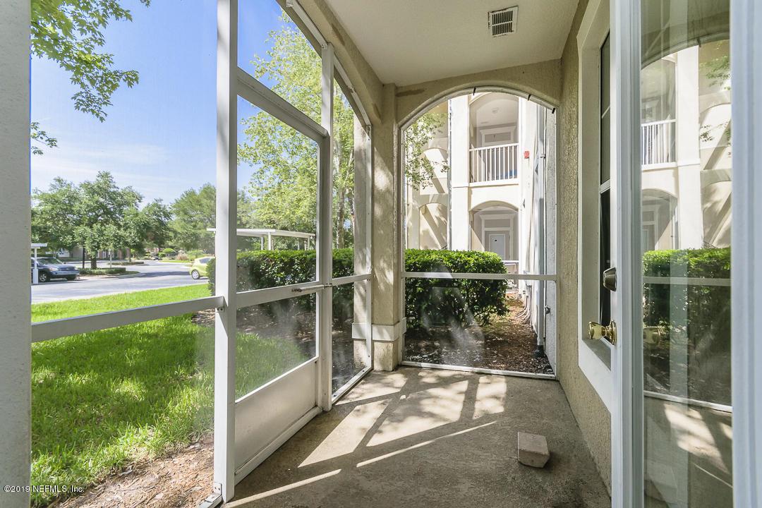 7801 Point Meadows Dr - Photo 1