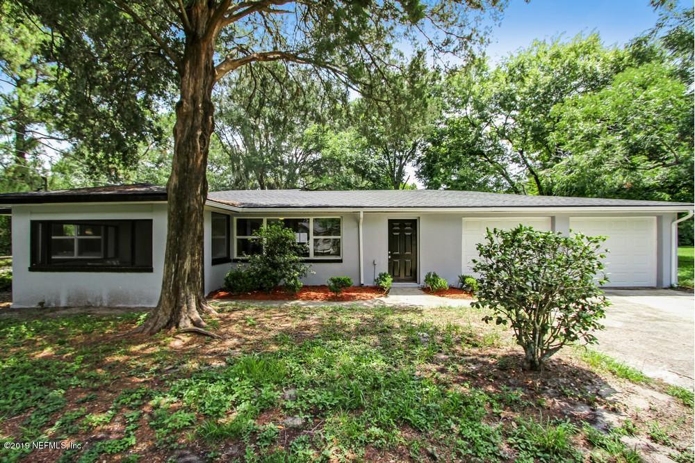 649 Jackson Ave - Photo 1