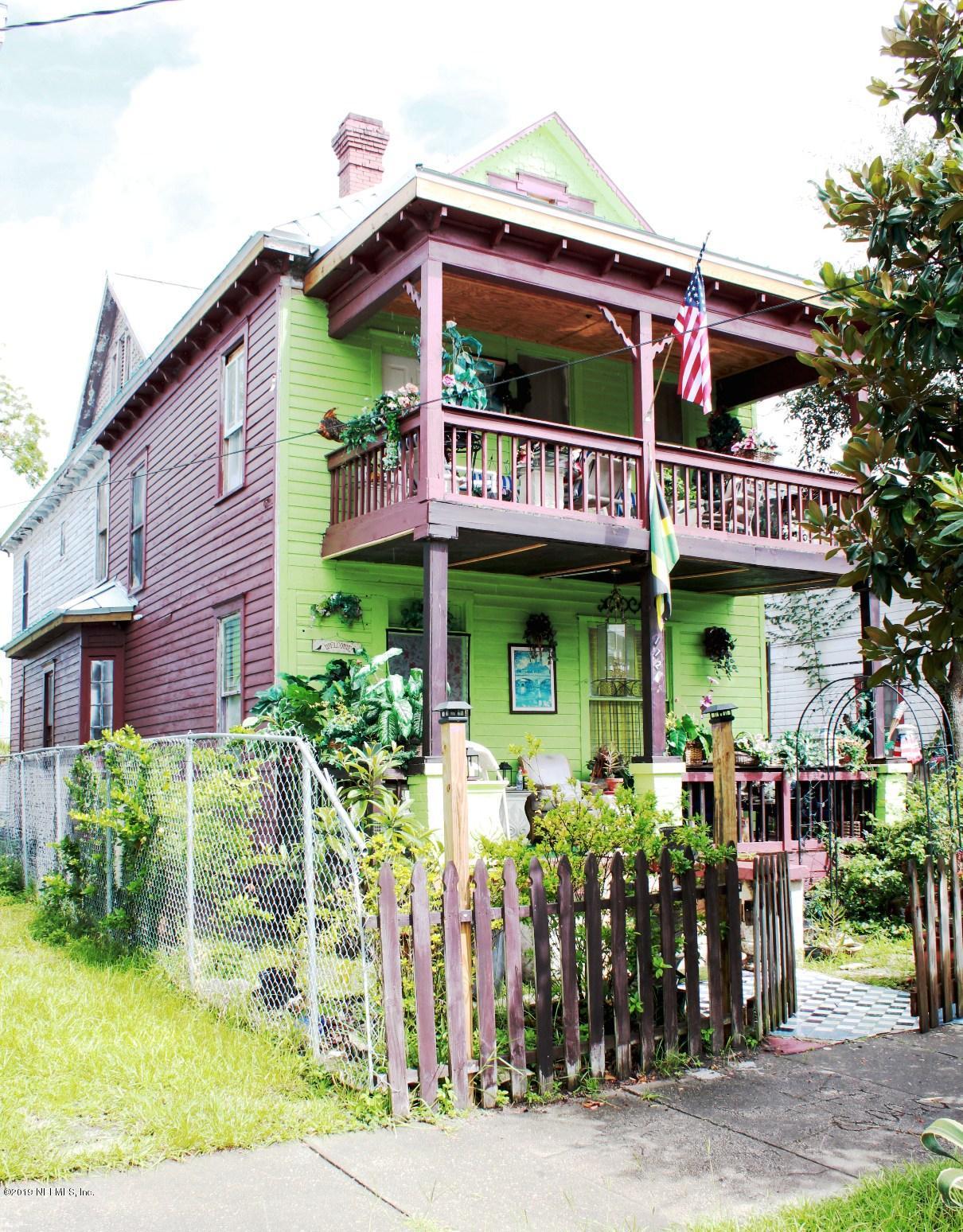 1721 Laura St - Photo 1