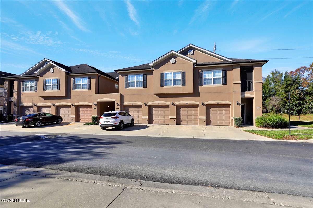 12301 Kernan Forest Blvd - Photo 1