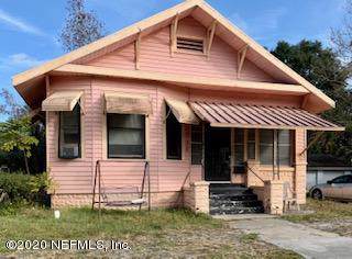 918 Carr St - Photo 1