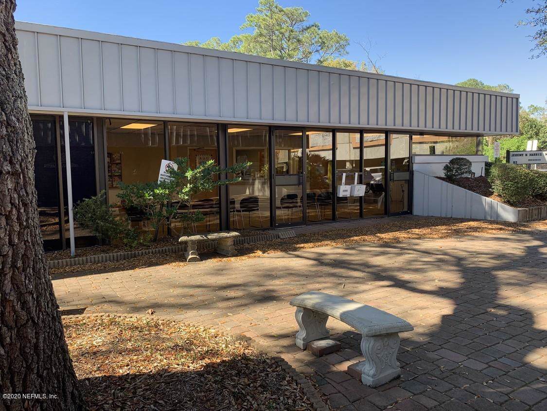 3636 University Blvd - Photo 1
