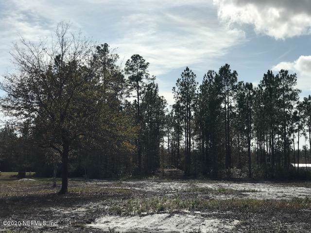 11049 Seneca Ln - Photo 1