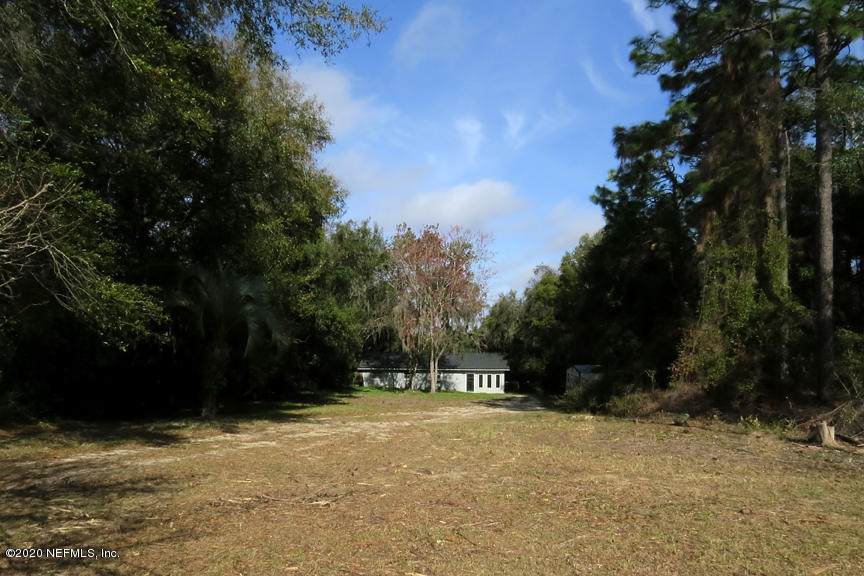 7468 State Road 21 - Photo 1