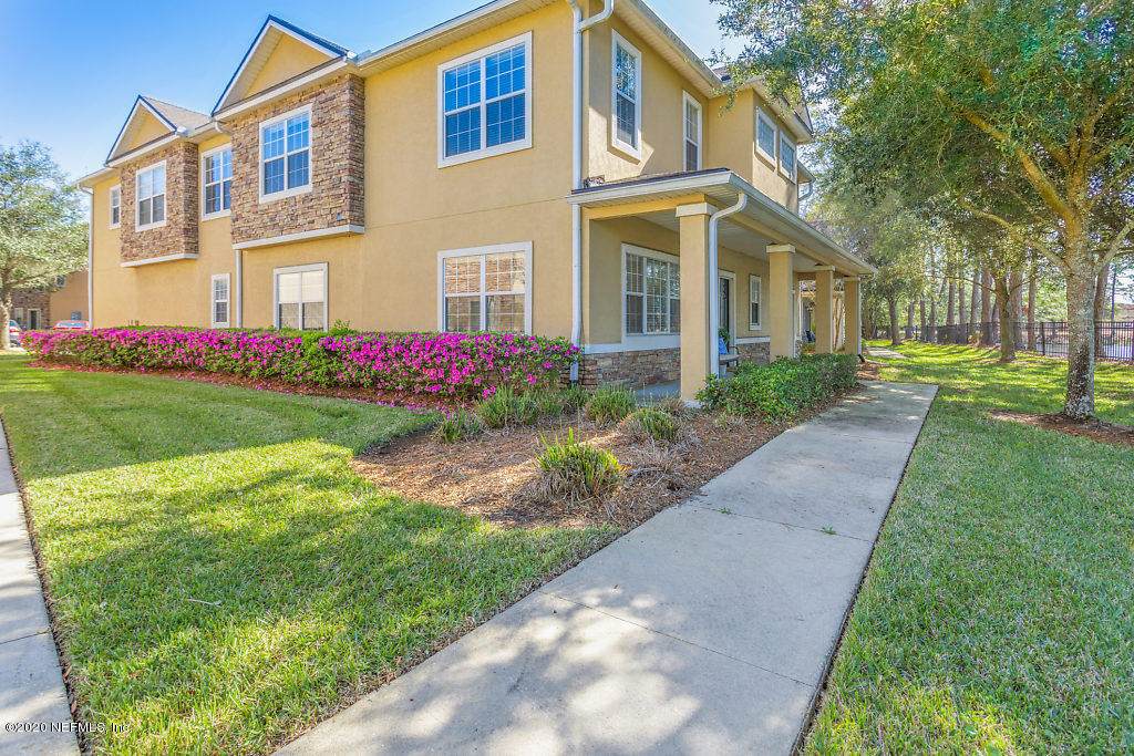 7214 Deerfoot Point Cir - Photo 1