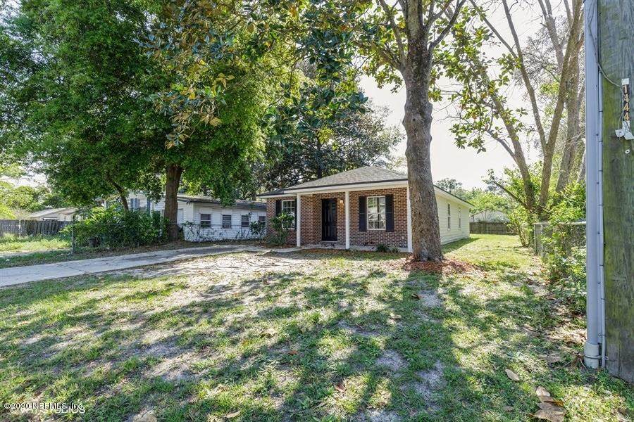 1438 Ron Rd - Photo 1