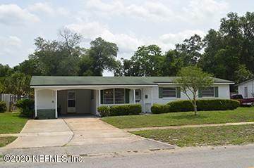2501 Wedgefield Blvd - Photo 1