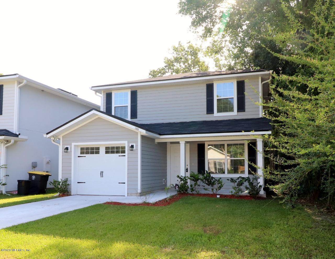 1303 Neva St - Photo 1