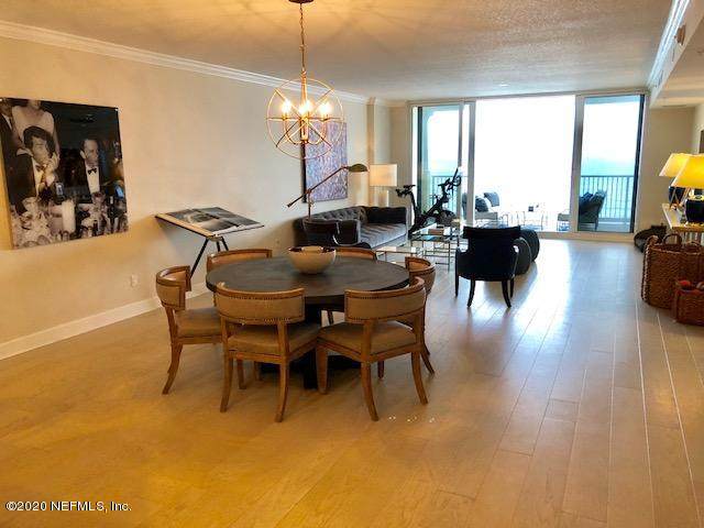 1031 1ST St - Photo 1