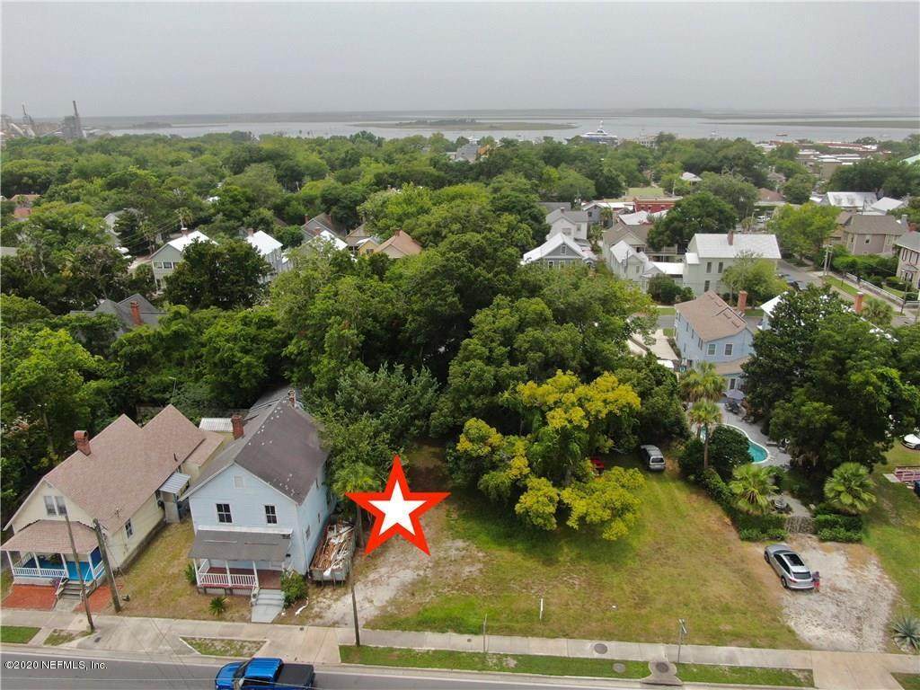 111 8TH St - Photo 1