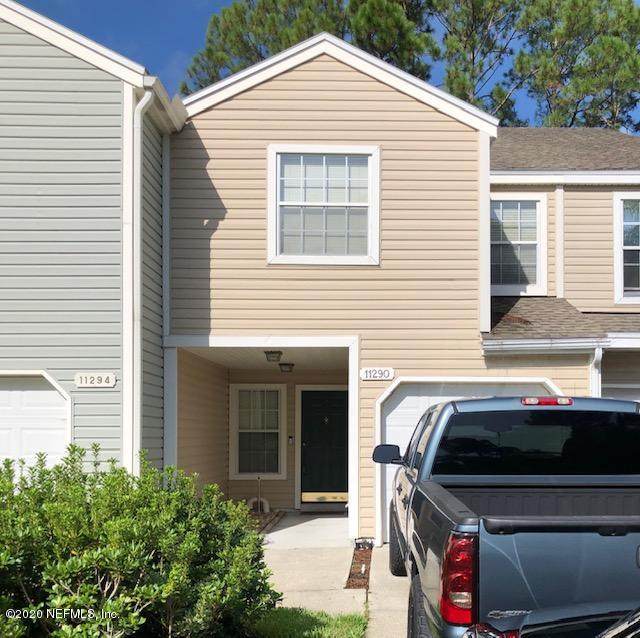 11290 Lake Mandarin Cir - Photo 1
