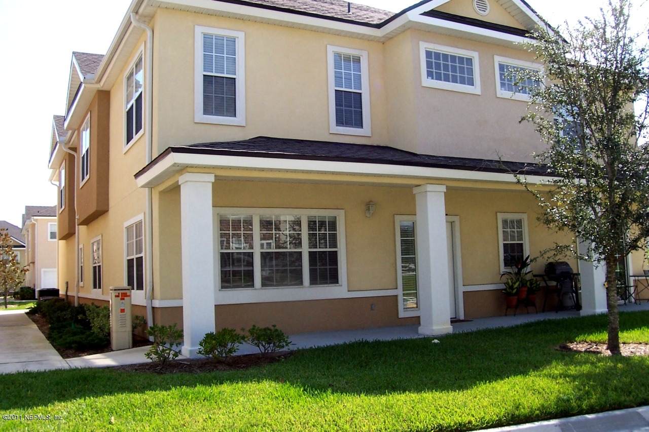1723 Forest Lake Cir - Photo 1