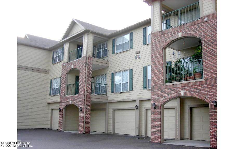 7800 Point Meadows - Photo 1
