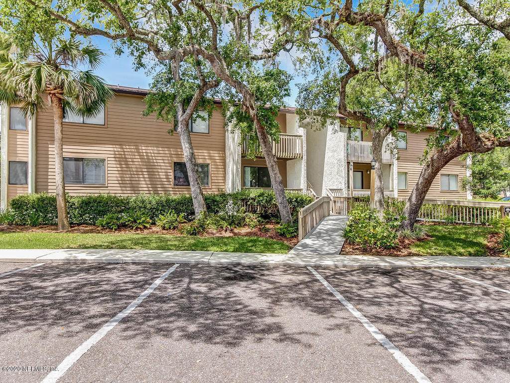 2693 Forest Ridge Dr - Photo 1