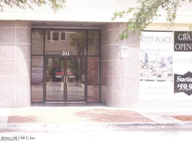 311 Ashley St - Photo 1