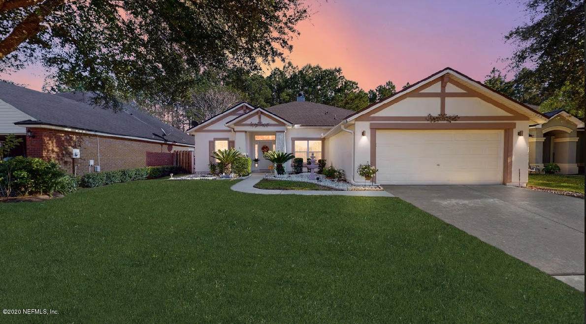 1079 Autumn Tree Ln - Photo 1