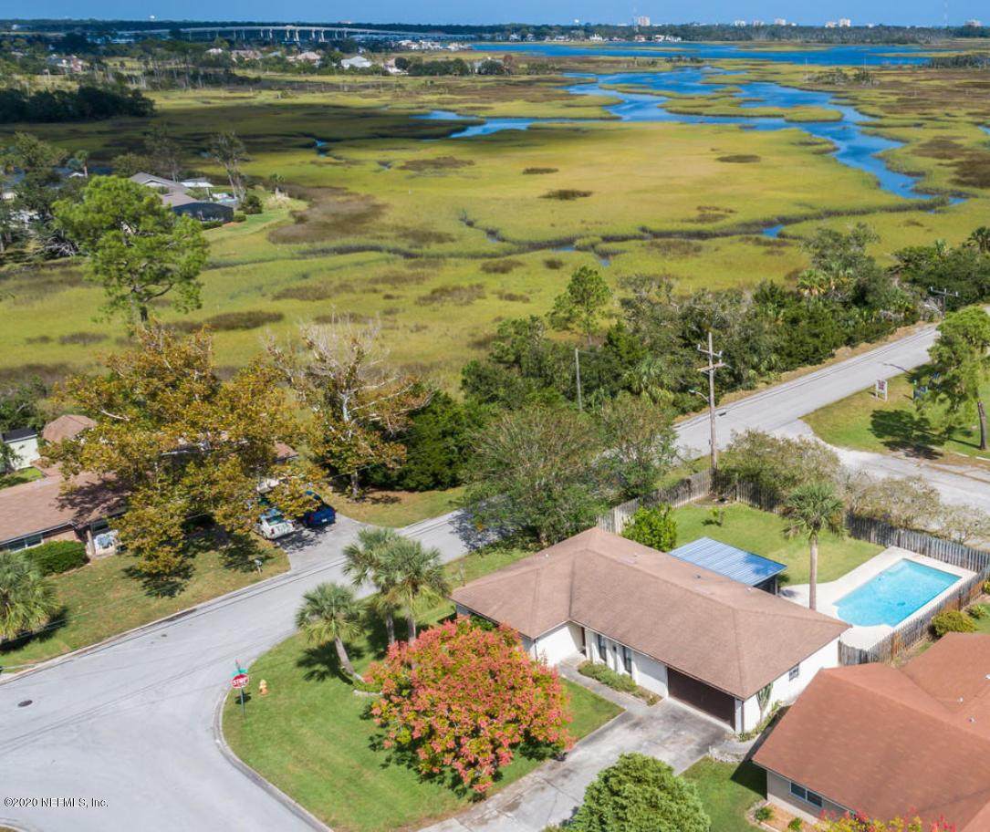 4105 Seabreeze Dr - Photo 1