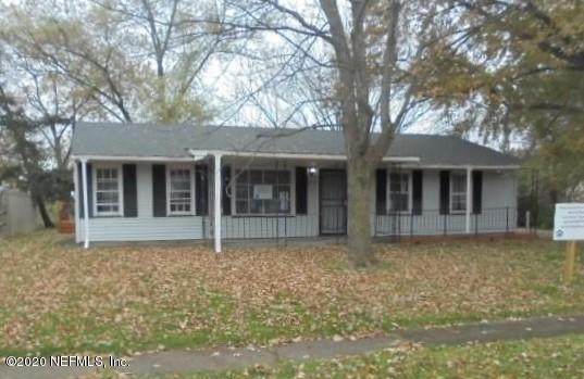 689 Lucille Dr - Photo 1