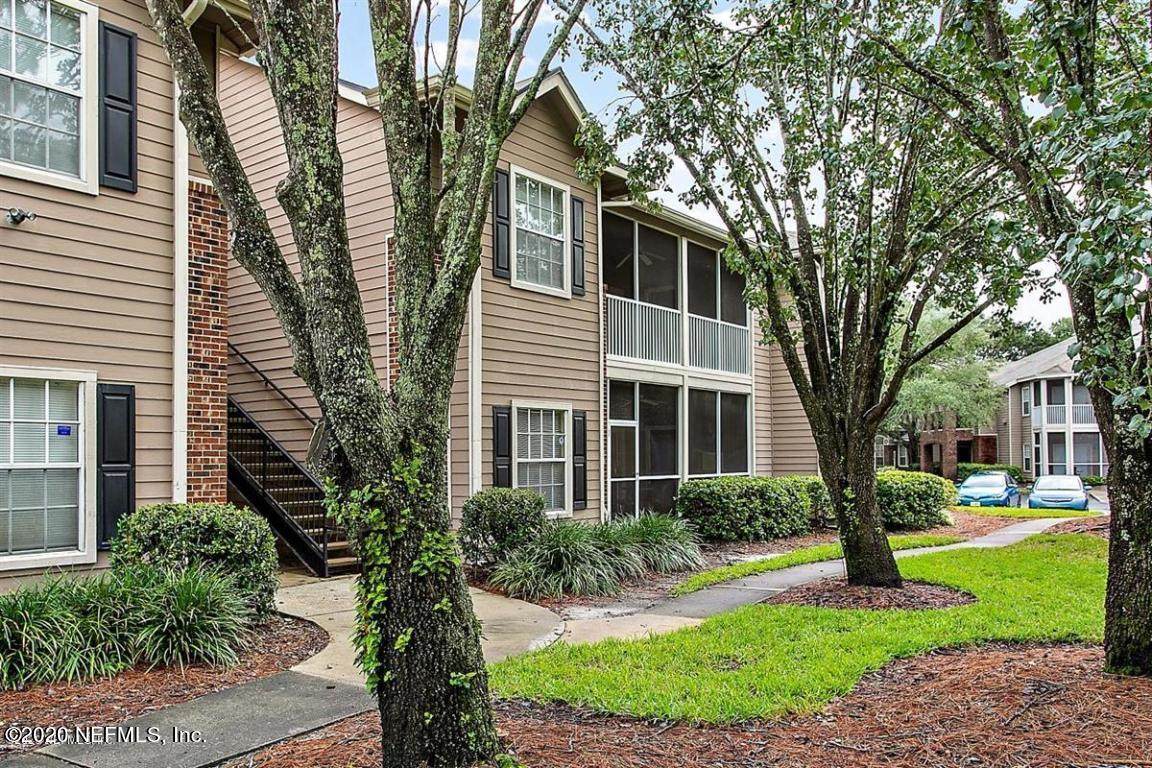 10000 Gate Pkwy - Photo 1