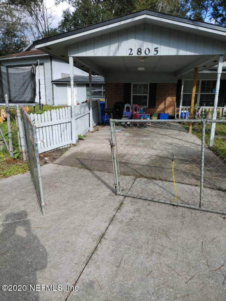 2805 Prospect St - Photo 1