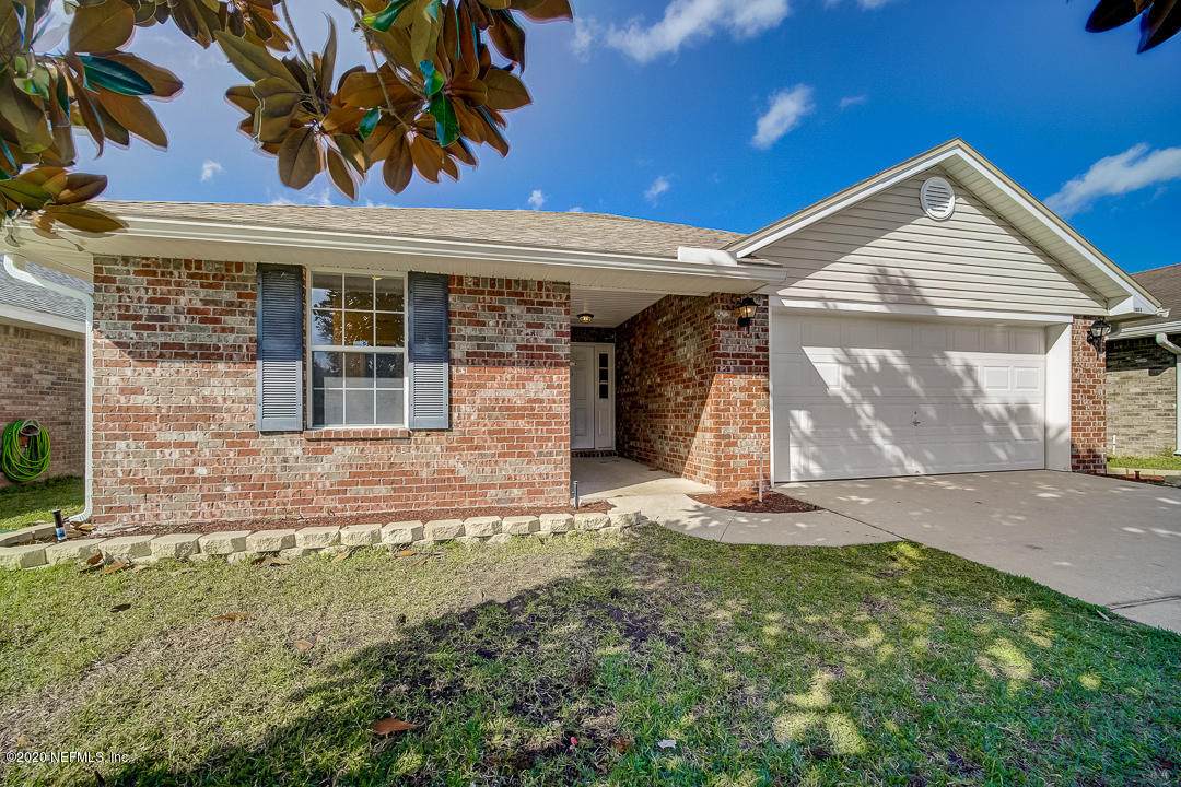 1852 Creekview Dr - Photo 1