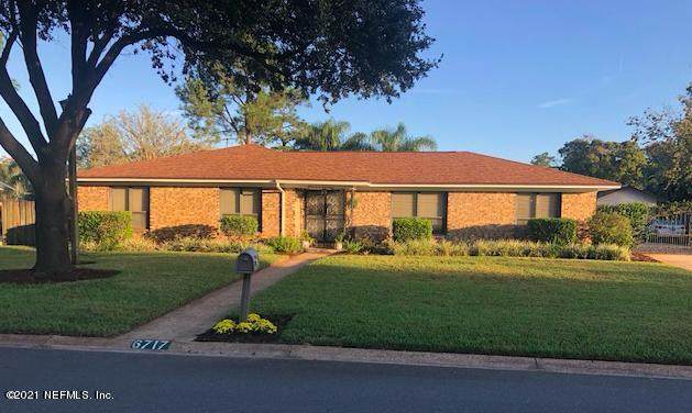 6717 Lenczyk Dr - Photo 1