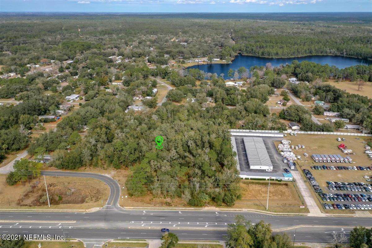 874 State Road 20 - Photo 1