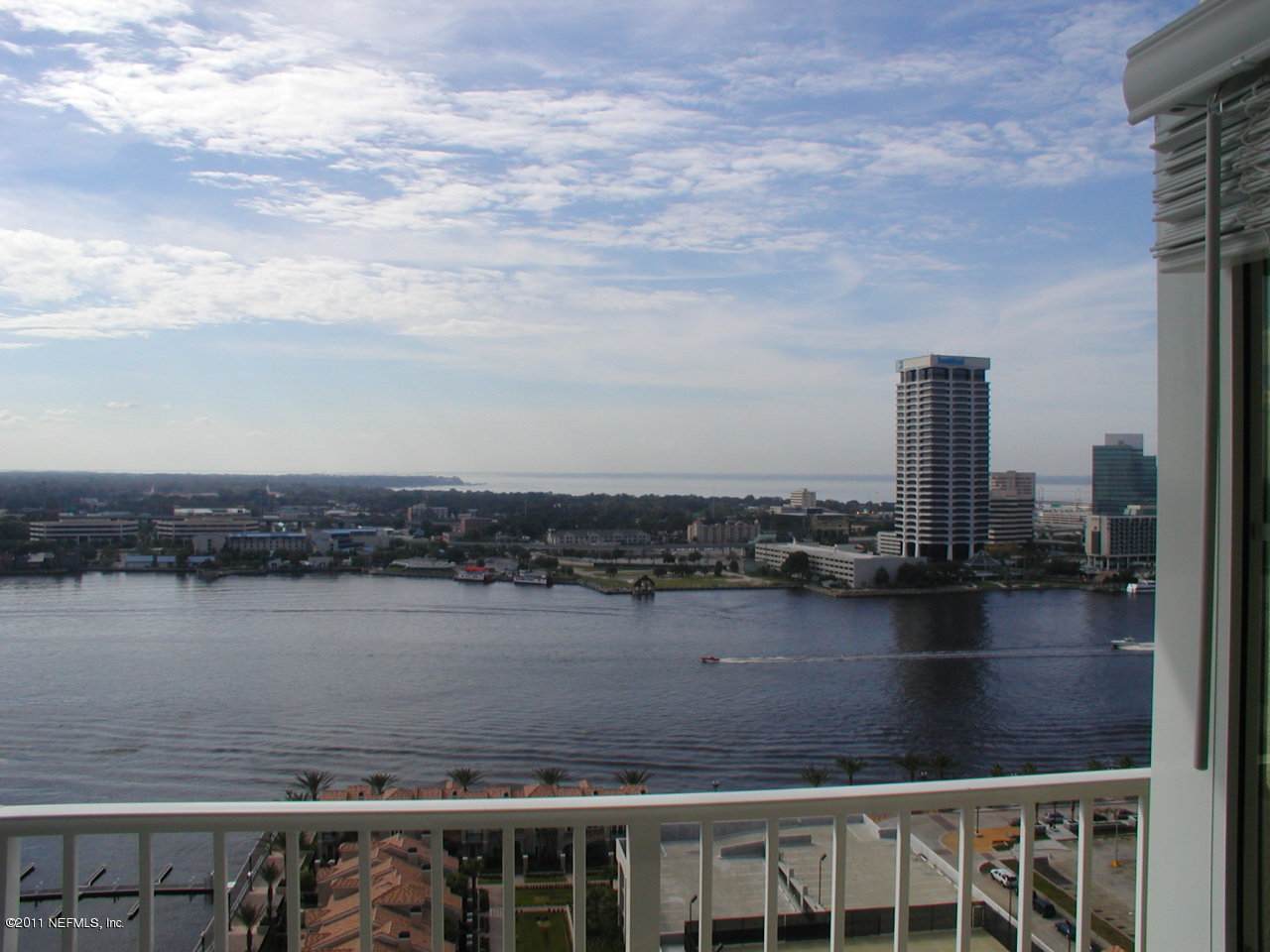 400 Bay St - Photo 1