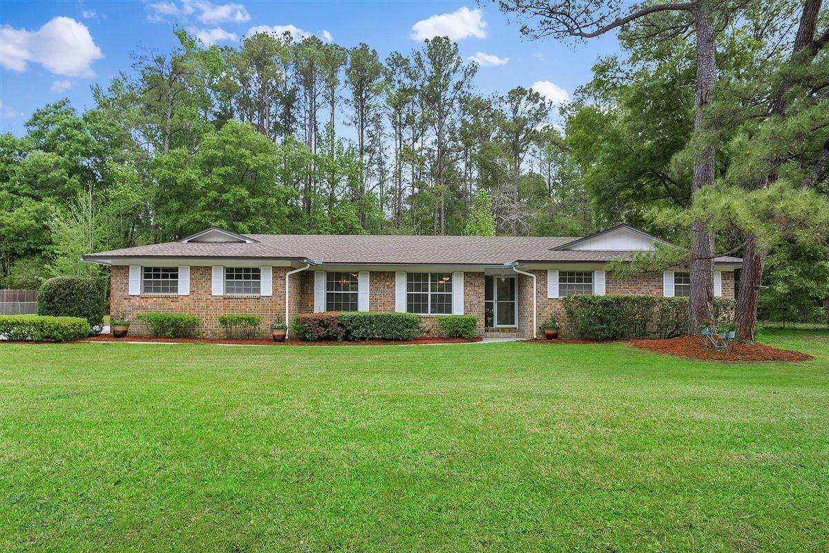 2951 Oak Creek Ln - Photo 1