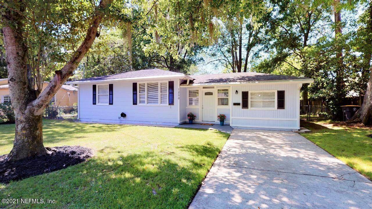 1250 Woodruff Ave - Photo 1