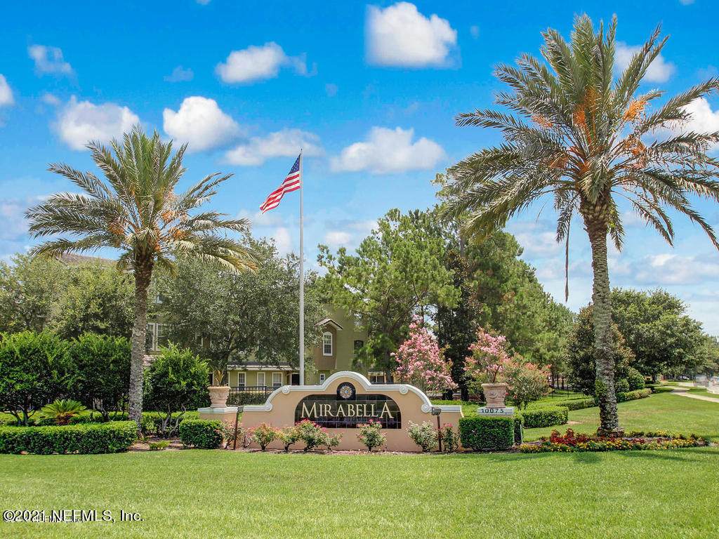 10075 Gate Pkwy - Photo 1