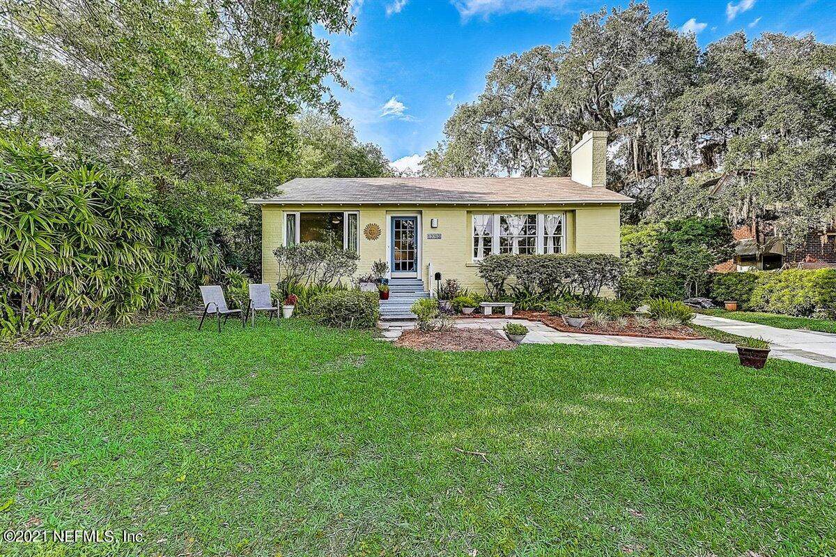 1525 Berwick Rd - Photo 1
