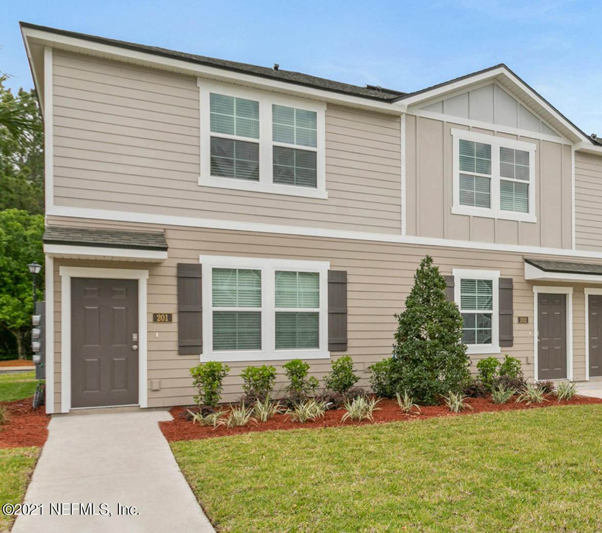 2874 Mule Deer Cir - Photo 1