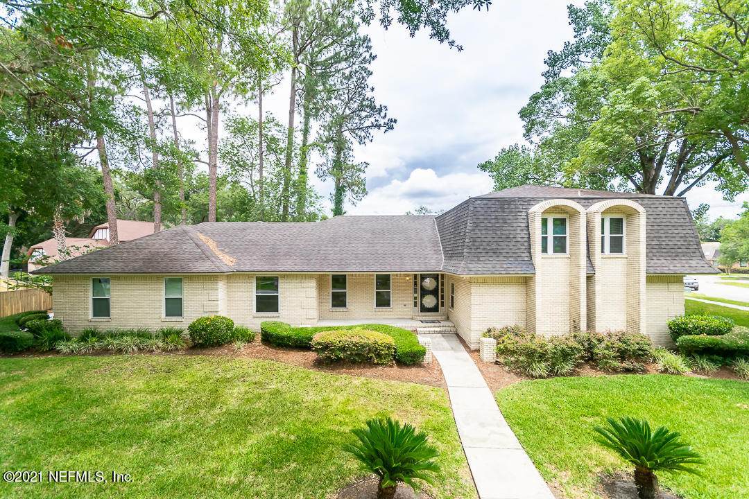 5325 Oak Bay Dr - Photo 1