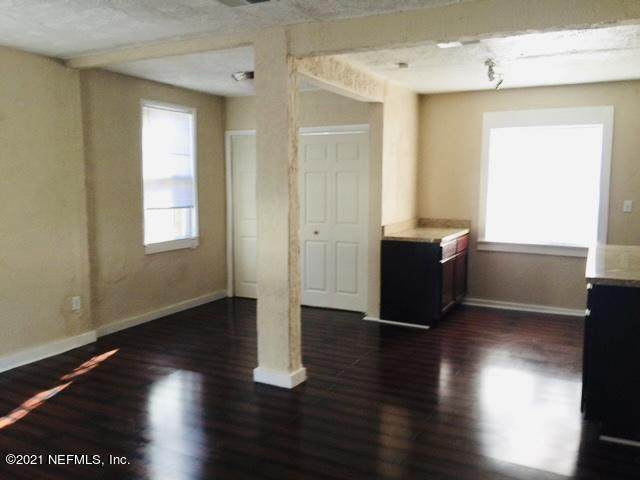 3254 Fitzgerald St - Photo 1