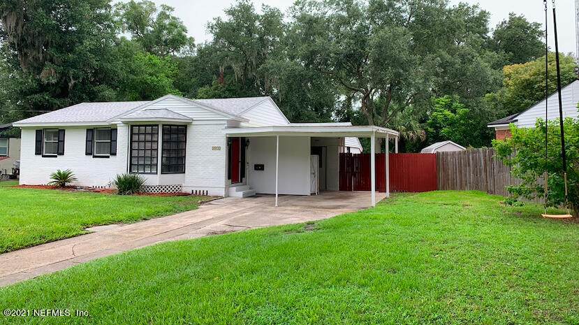 1971 Lakewood Cir - Photo 1