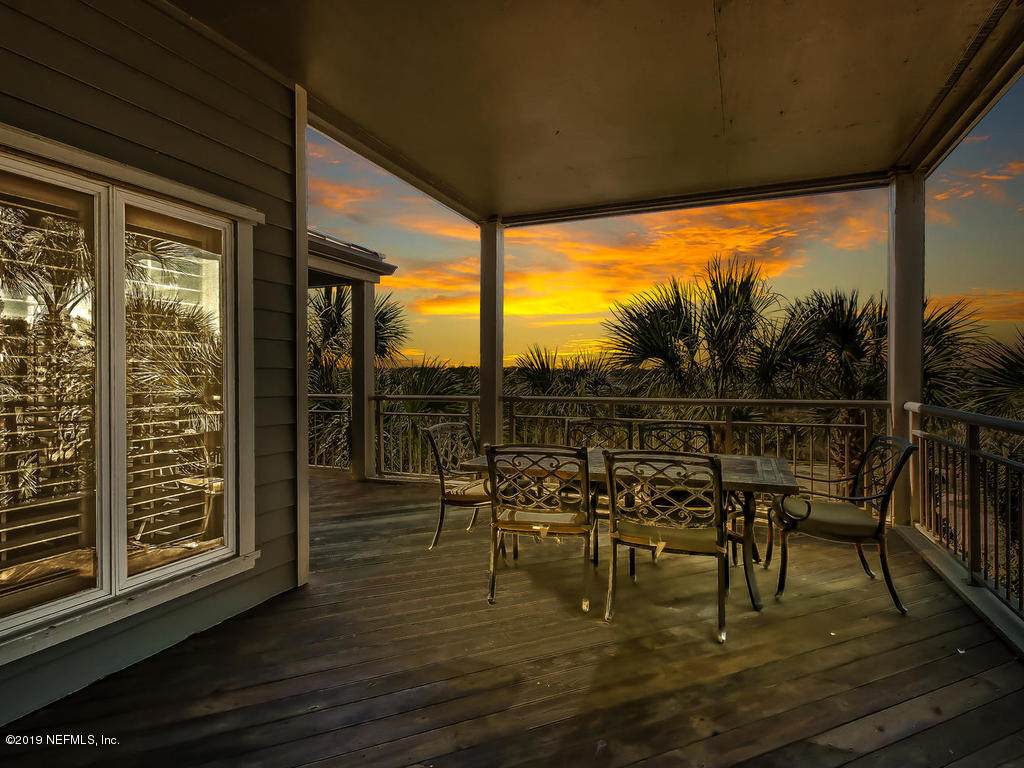 153 Sea Hammock Way - Photo 1