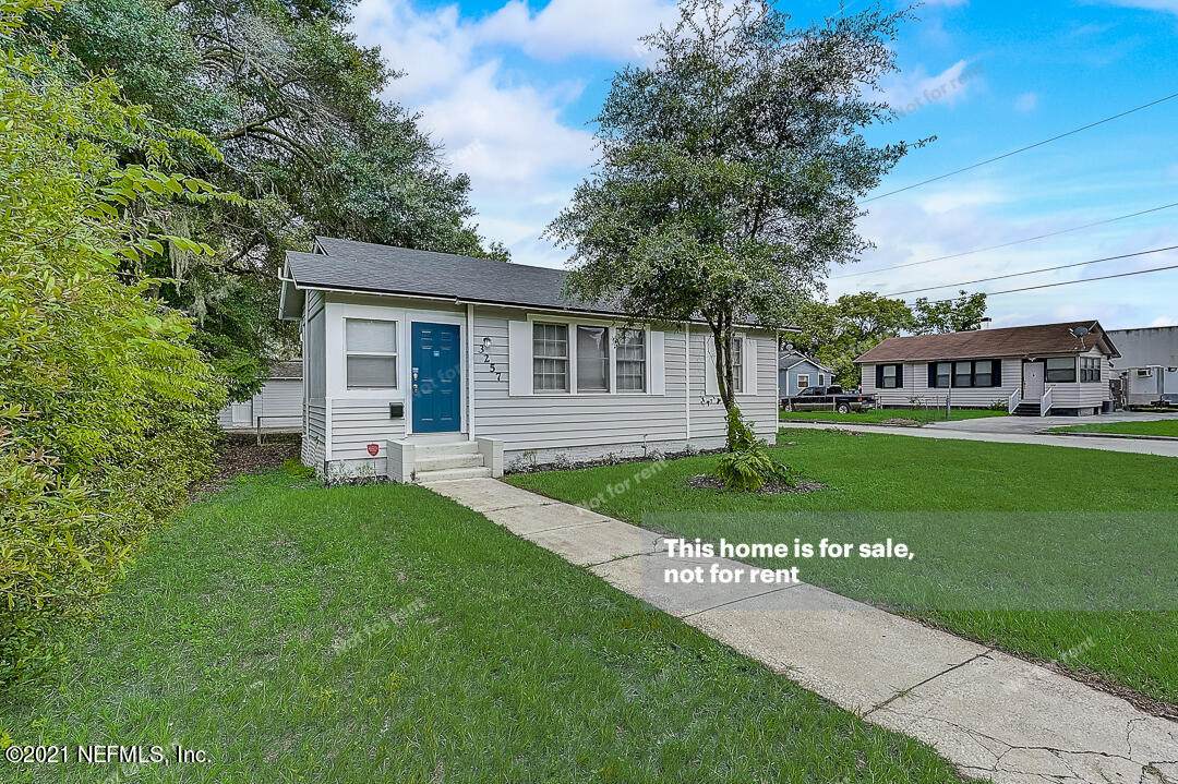 3257 Liberty Cir - Photo 1