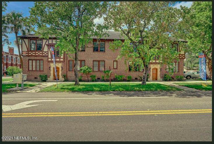 1030 Stockton St - Photo 1
