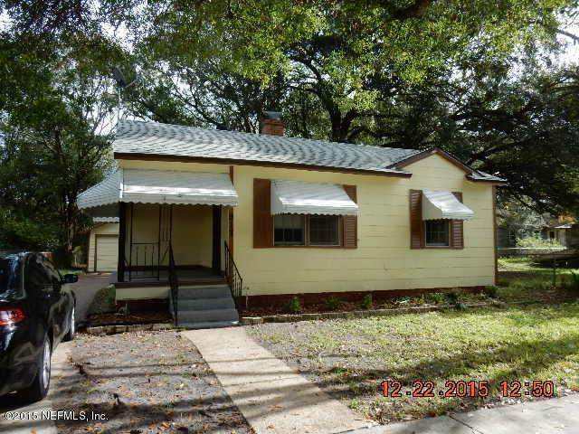 917 Saranac St - Photo 1
