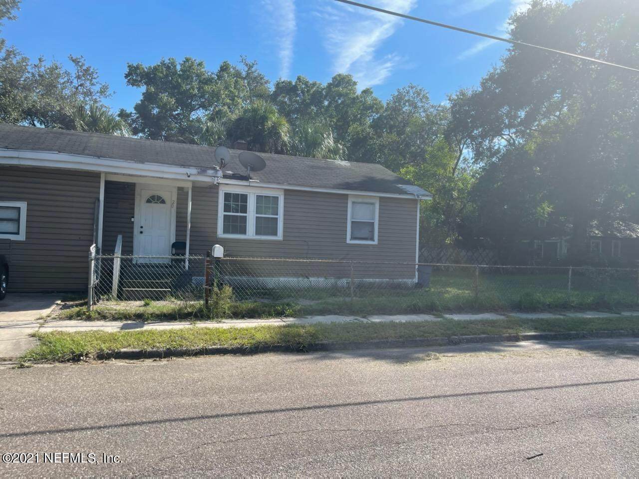 2070 Danese St - Photo 1