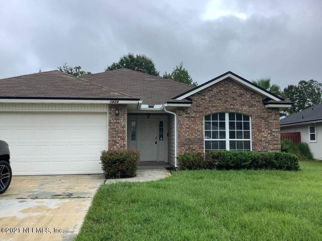 1829 Heartpine Dr - Photo 1