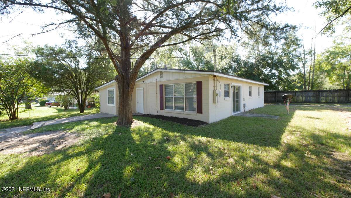 7086 Queen Of Hearts Ct - Photo 1