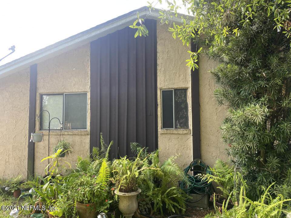 1181 Tumbleweed Dr - Photo 1