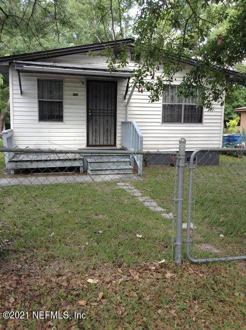 5254 Buick Ave - Photo 1